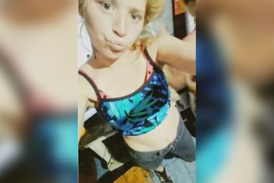La última vez que la vieron iba vestida con la misma ropa que lleva en la fotografía.  Ayuden a difundir por favor, sus hijitos la necesitan”, decía el mensaje de búsqueda.